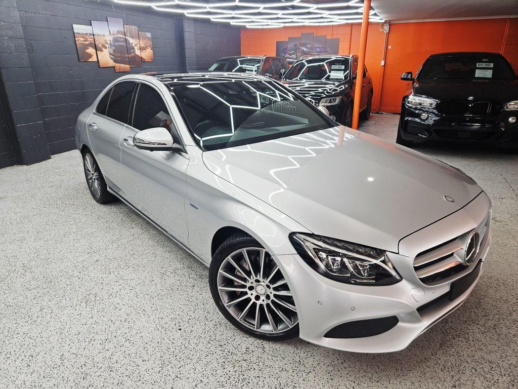 MERCEDES-BENZ C350 E 205